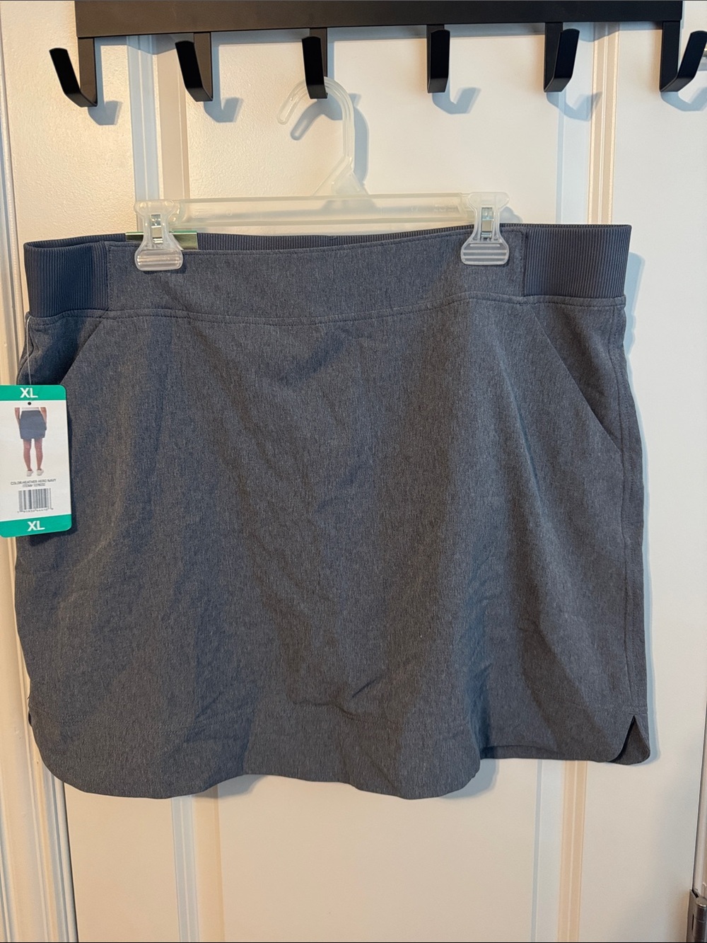 Women's Gray Athletic Skort with full-size pockets!!